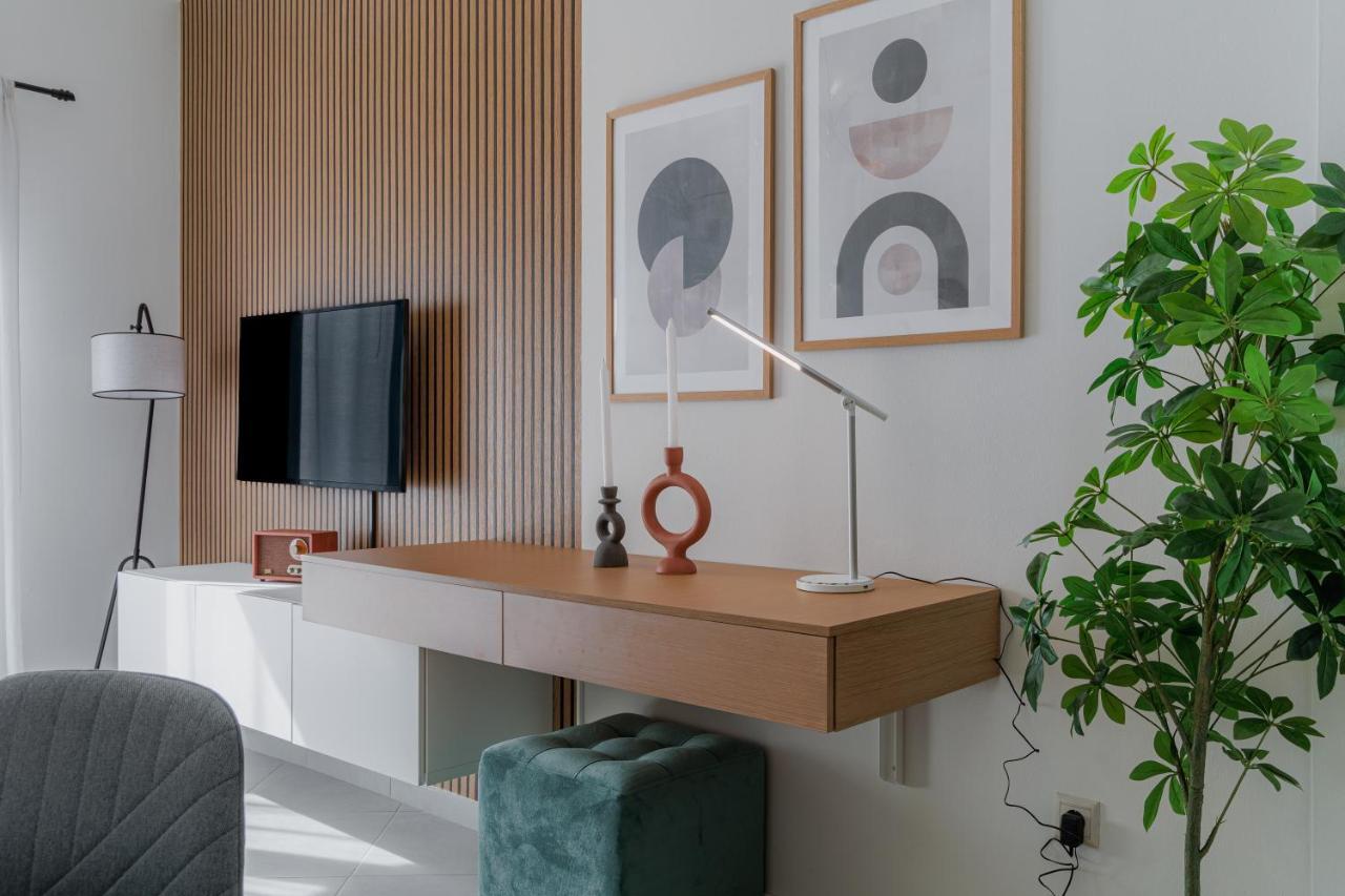 אתונה Sunny & Modern Apt For 3 Persons מראה חיצוני תמונה